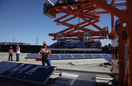 http://graphics8.nytimes.com/images/2013/10/15/business/ROBOT/ROBOT-articleInline.jpg